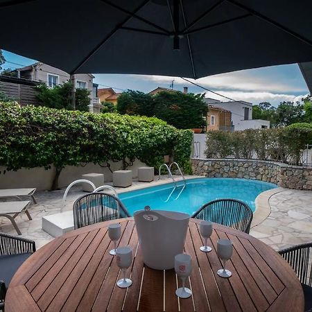 Rez De Villa De Charme-Piscine-3 Chambres 6 Pers Saint-Raphaël Kültér fotó