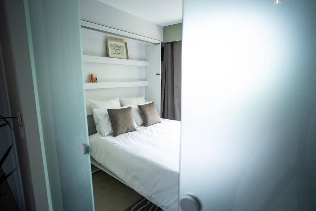 Rez De Villa De Charme-Piscine-3 Chambres 6 Pers Saint-Raphaël Kültér fotó
